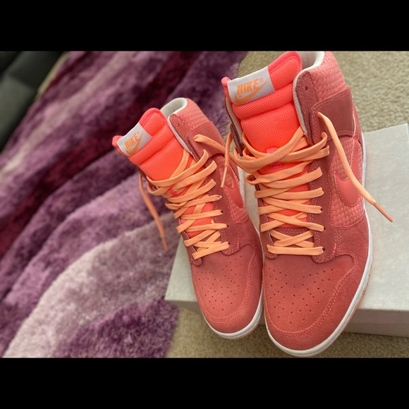 Nike Dunk Sky hi Wedge Sneakers - Picture 2 of 10